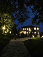 Night - accommodation at Leura